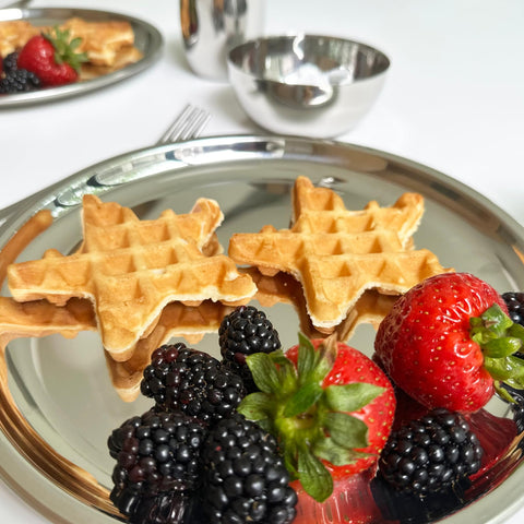 Ahimsa 304 18/8 food-grade steel plate provides luster without coating.