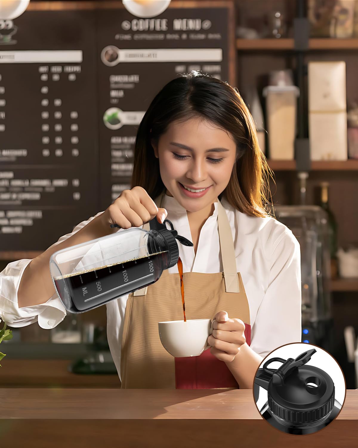 AHOMSEL contents and accessories pack includes two jars, two filters, and a brush.