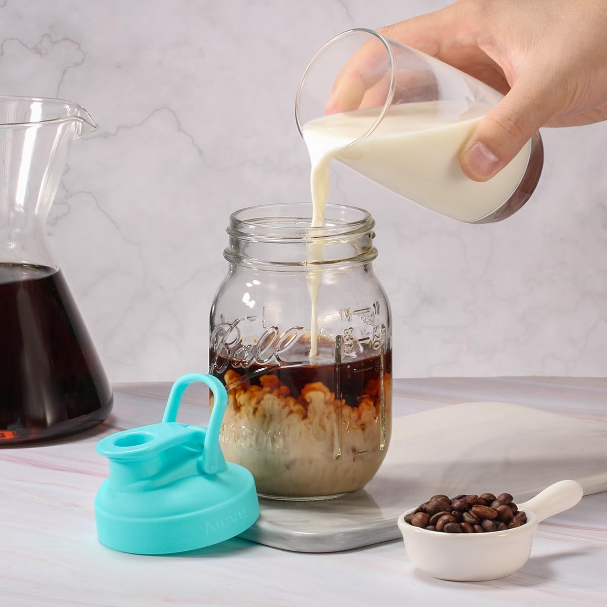 AIEVE dishwasher-safe lids simplify cleanup after quick everyday use.