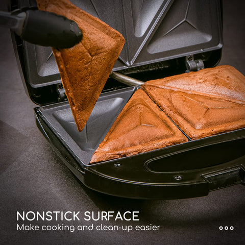 Aigostar panini press nonstick plates ensure easy food release.