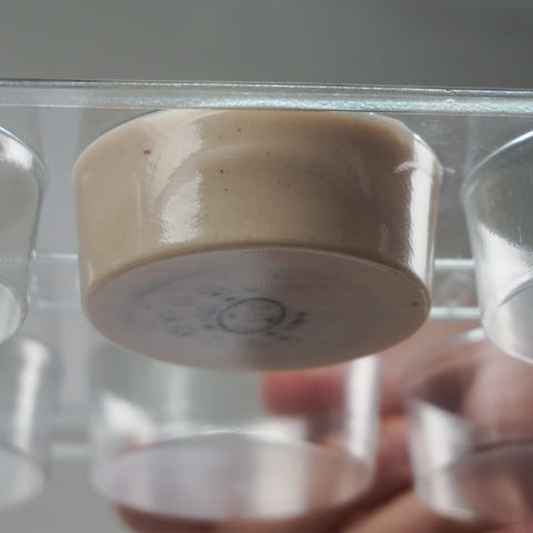 AIKEFOO round mold set for mini cakes and chocolates.