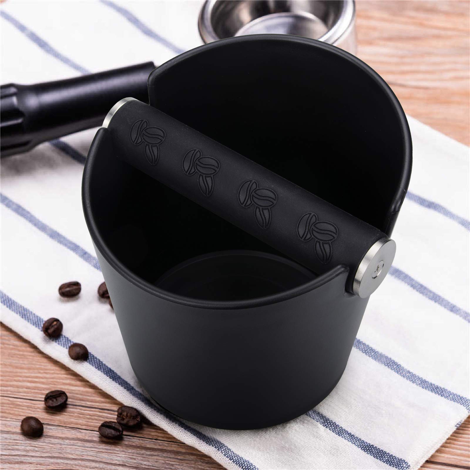 Ailelan coffee knock box deep bent mouth minimizes splashes.