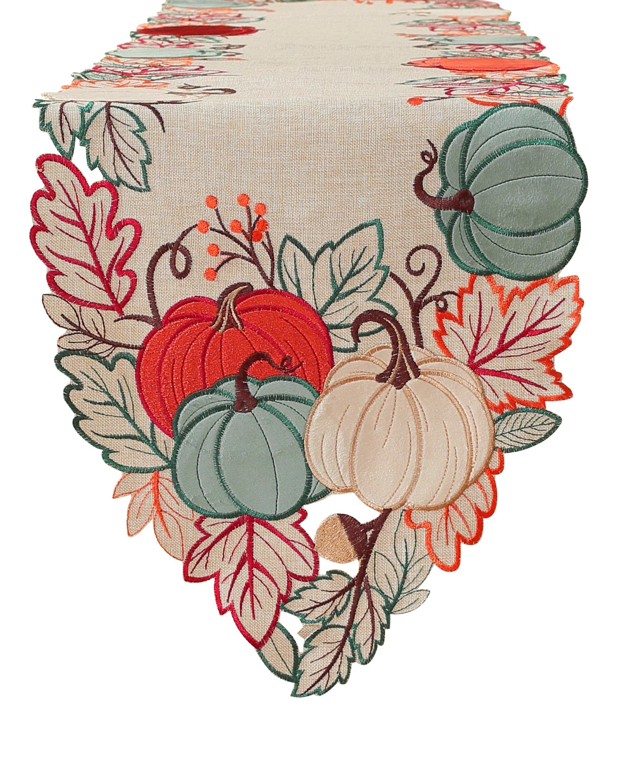 AILUOQI Thanksgiving table runner with embroidered pumpkins enhances autumn dining ambiance.