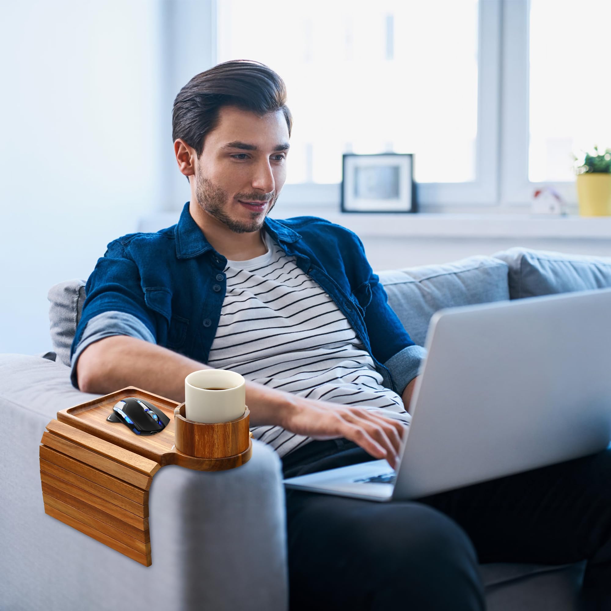 AISONGDONG large couch arm tray keeps drinks and snacks within reach