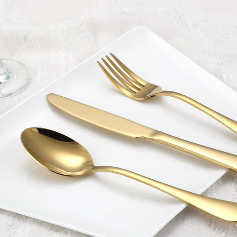 Aisoso Gold Silverware Set close-up of lustrous gold plating for premium look
