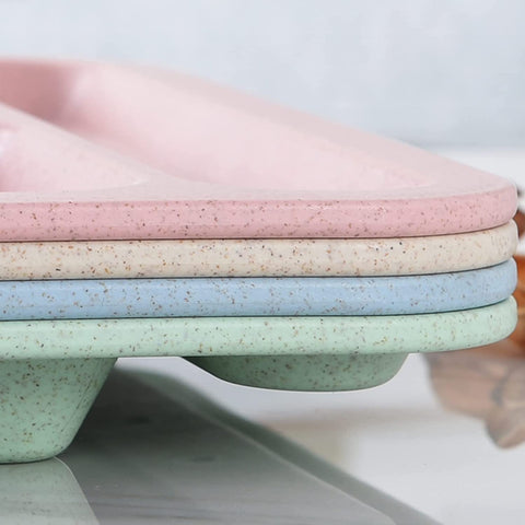 AIYoo microwave-safe tray resists heat up to 248°F for quick meals.