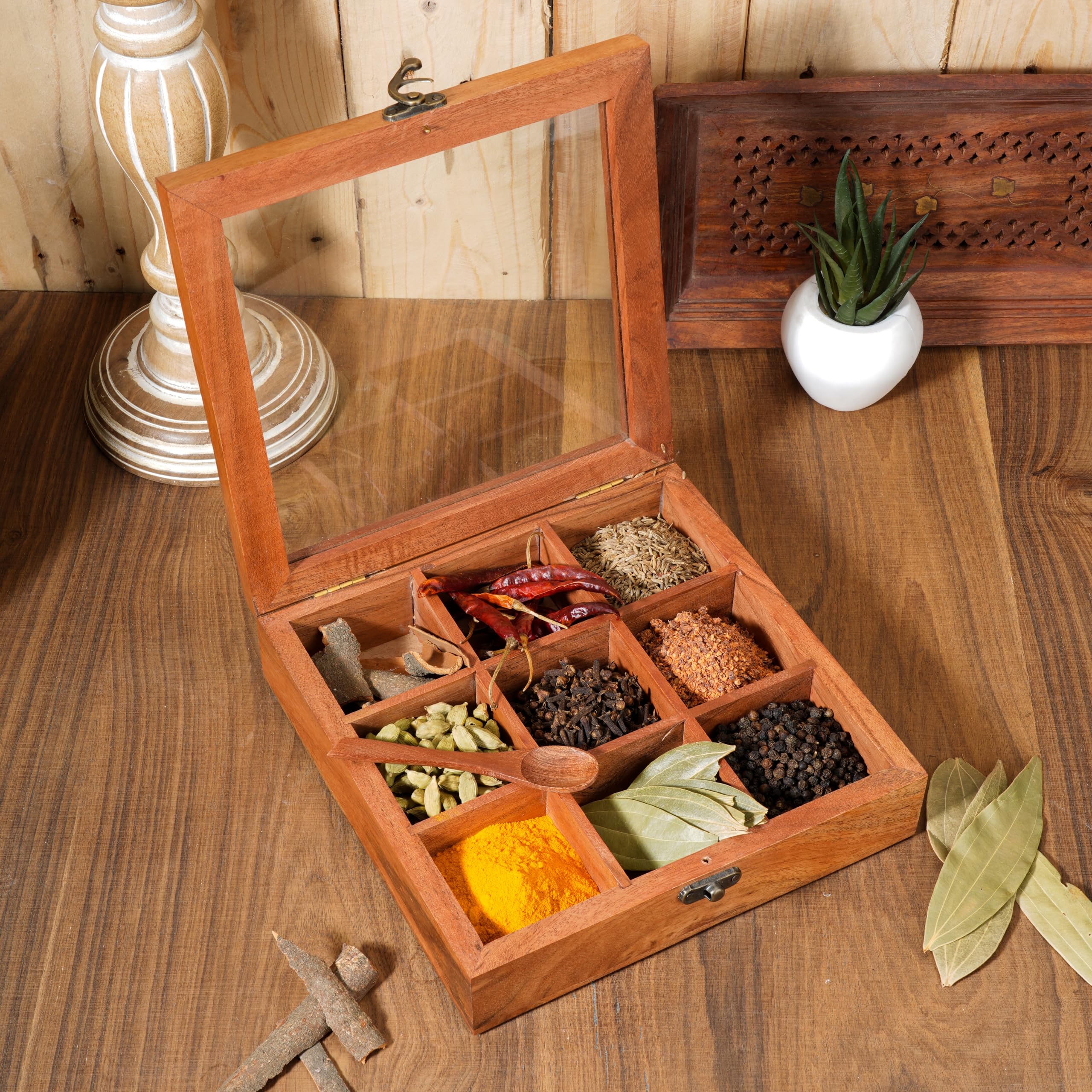 Ajuny spice box open lid design enables easy spice access