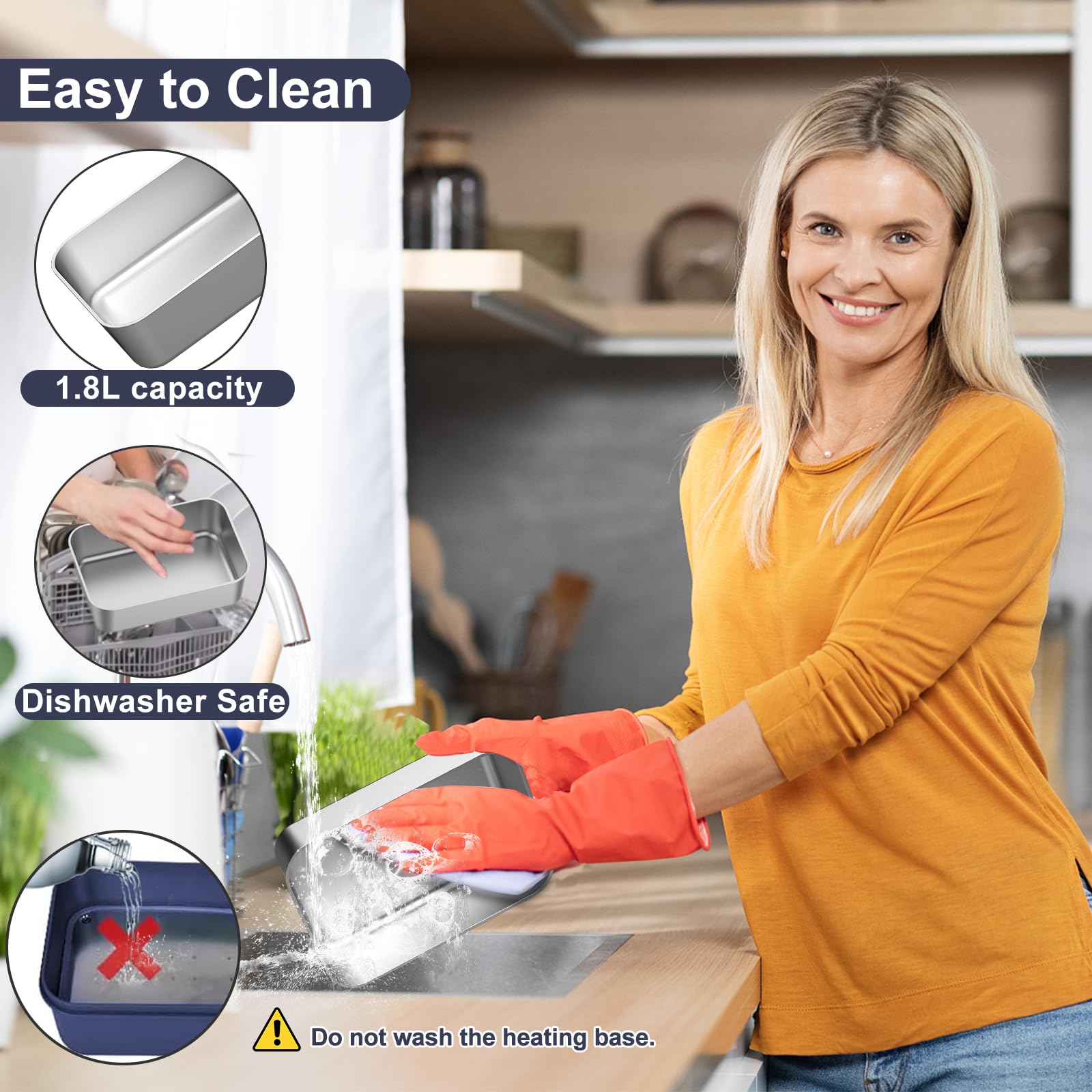 Akhia insulated carry bag protects meals from rain and dust.