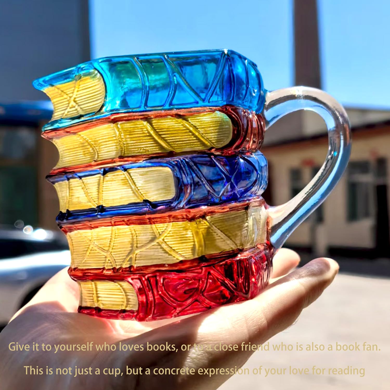 AKLOZYX Mug highlighting the floating beverage effect for an elegant look.