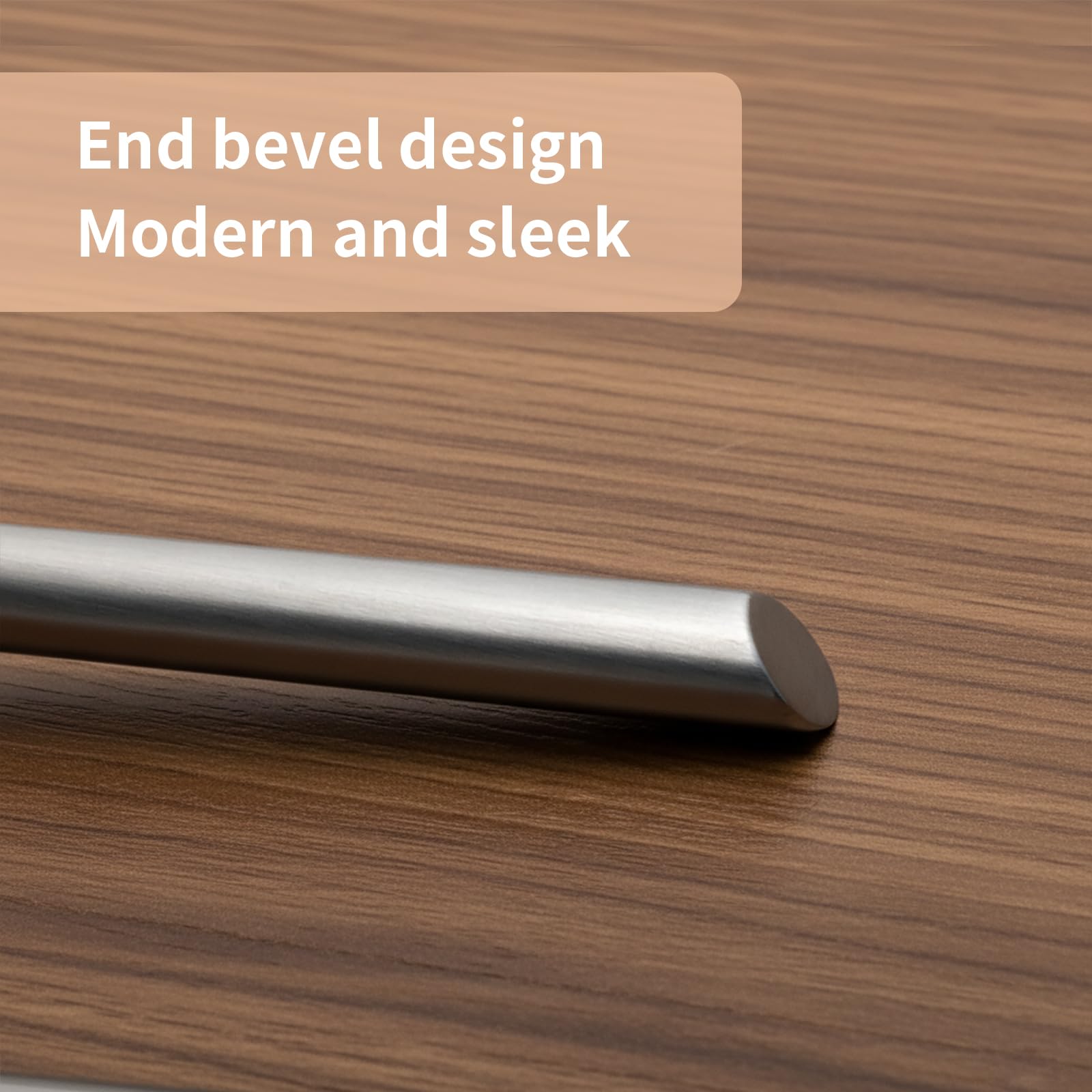 Alata Bailey salad fork with refined shape, great for salads and sides.