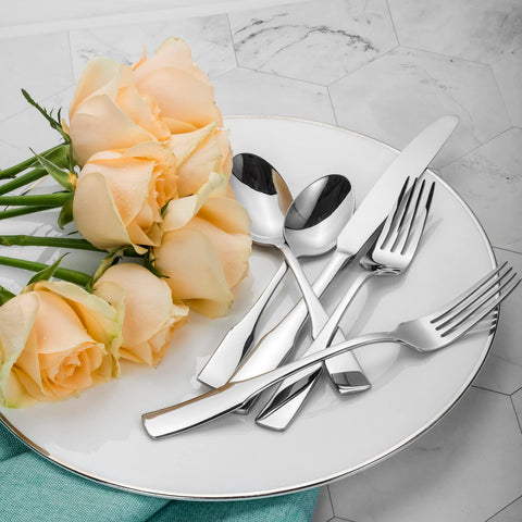 Alata Kate flatware close-up, mirror-polished finish for elegant dining.
