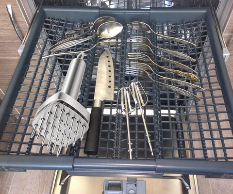 Aliglow dishwasher-safe meat tenderizer ready for cleaning.