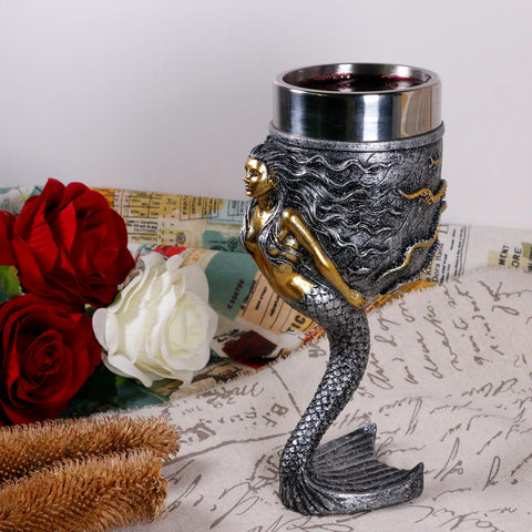 alikiki Mermaid fantasy gift idea for sea lovers and fantasy art fans.