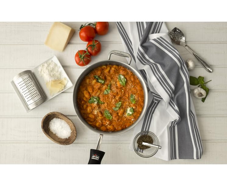 All-Clad Dual-Purpose Towels lint-free flat weave for spotless dishes.