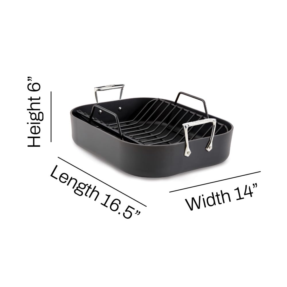 All-Clad HA1 glass lid view offers easy monitoring while cooking.