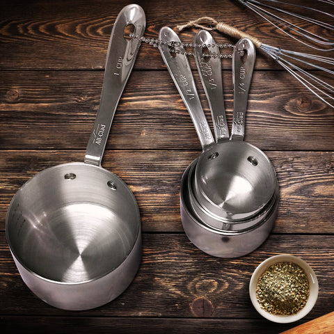 All-Clad measuring cups 1 cup—mirror-polished steel for premium kitchen appeal.