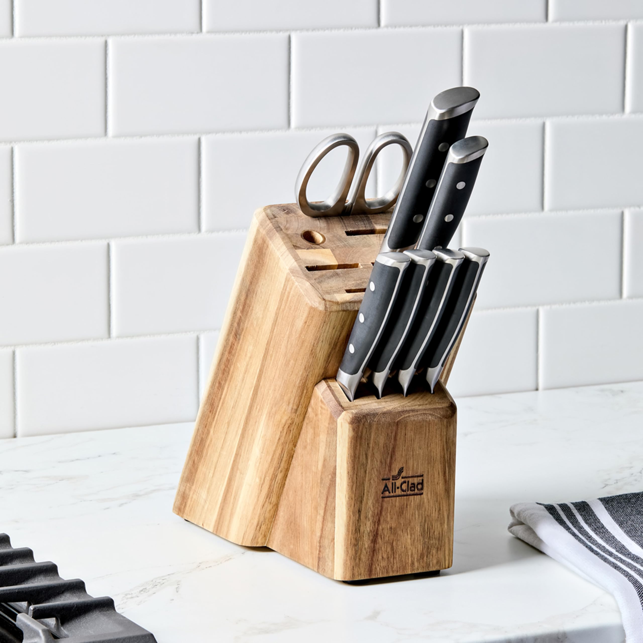 All-Clad stainless steel shears resist rust and stay durable in busy kitchens.