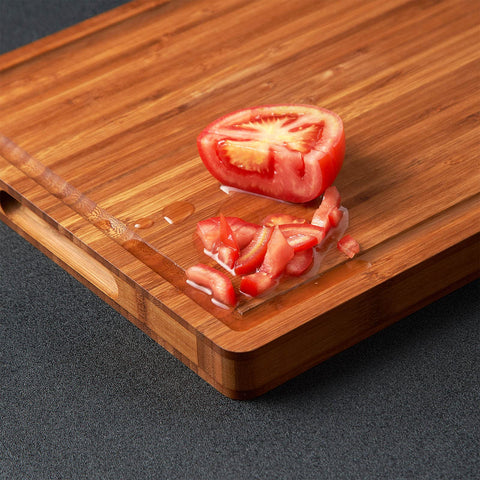 Allsum cutting board gift-ready packaging inviting gifting and daily use.
