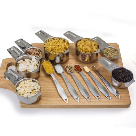 ALLWIN-HOUSEWARE W ring connector keeps cups and spoons together.