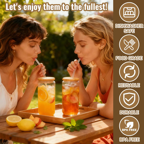 Alotpower silicone-sealed bamboo lid on transparent glass tumbler.