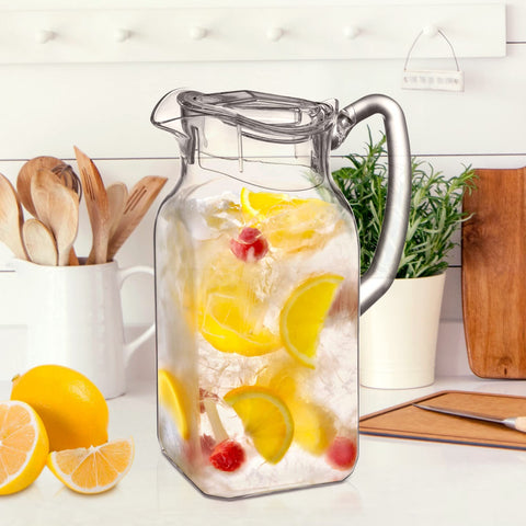 Amazing Abby Quadly pitcher close-up on sturdy handle for comfortable grip.