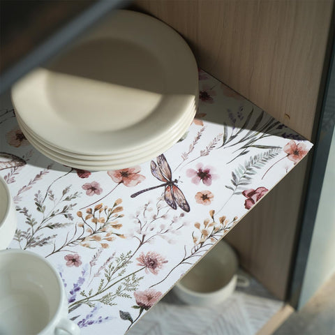Amiitay floral liner roll close-up texture highlights grip and non-slip surface
