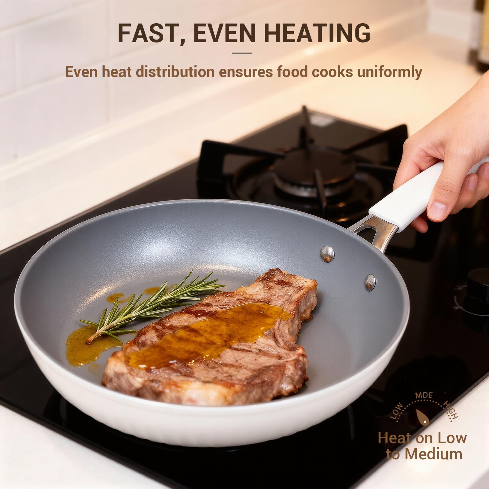 Ammeloo 3.2qt sauté pan with lid for versatile cooking.
