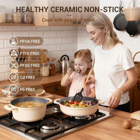 Ammeloo 8-piece set includes grill pan that doubles as lid.