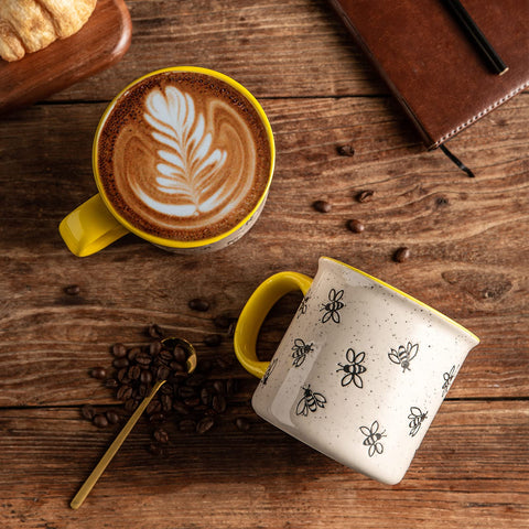 AmorArc 22 oz mug with large handle for a comfortable grip during office coffee