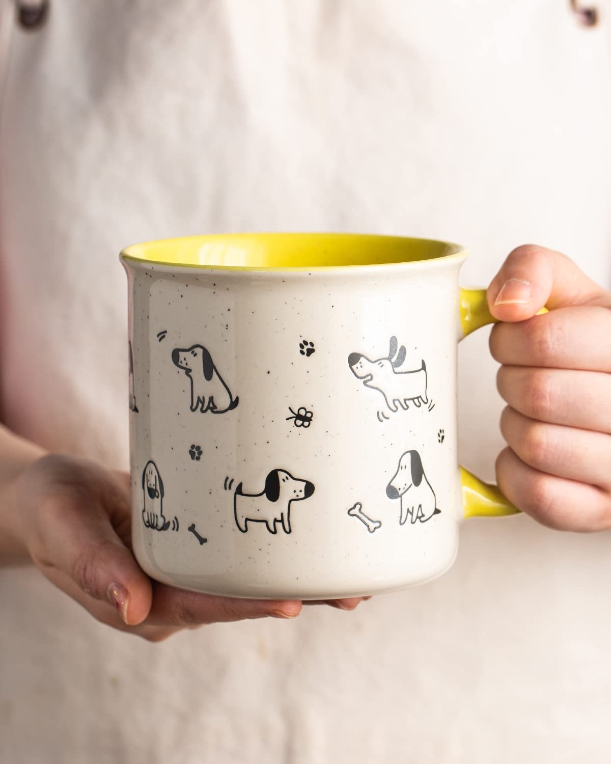 AmorArc mug with big ergonomic handle for comfortable use