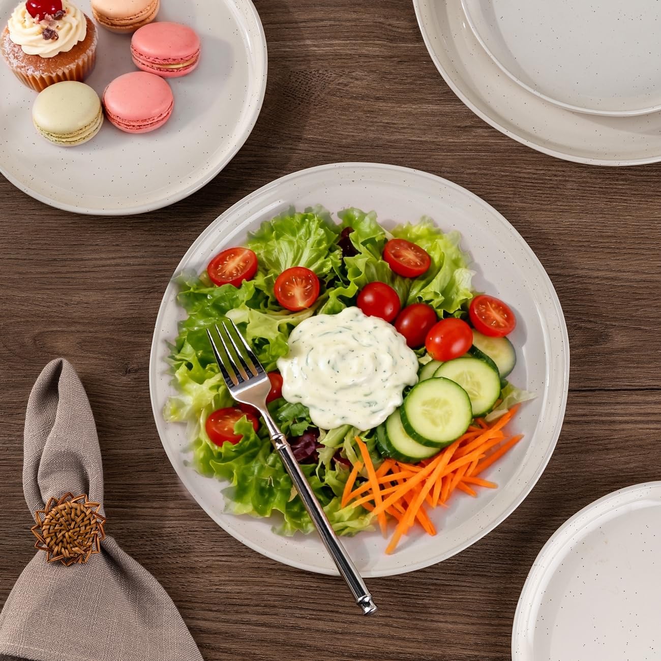 AmorArc hand-painted rim adds artisanal detail to each plate.