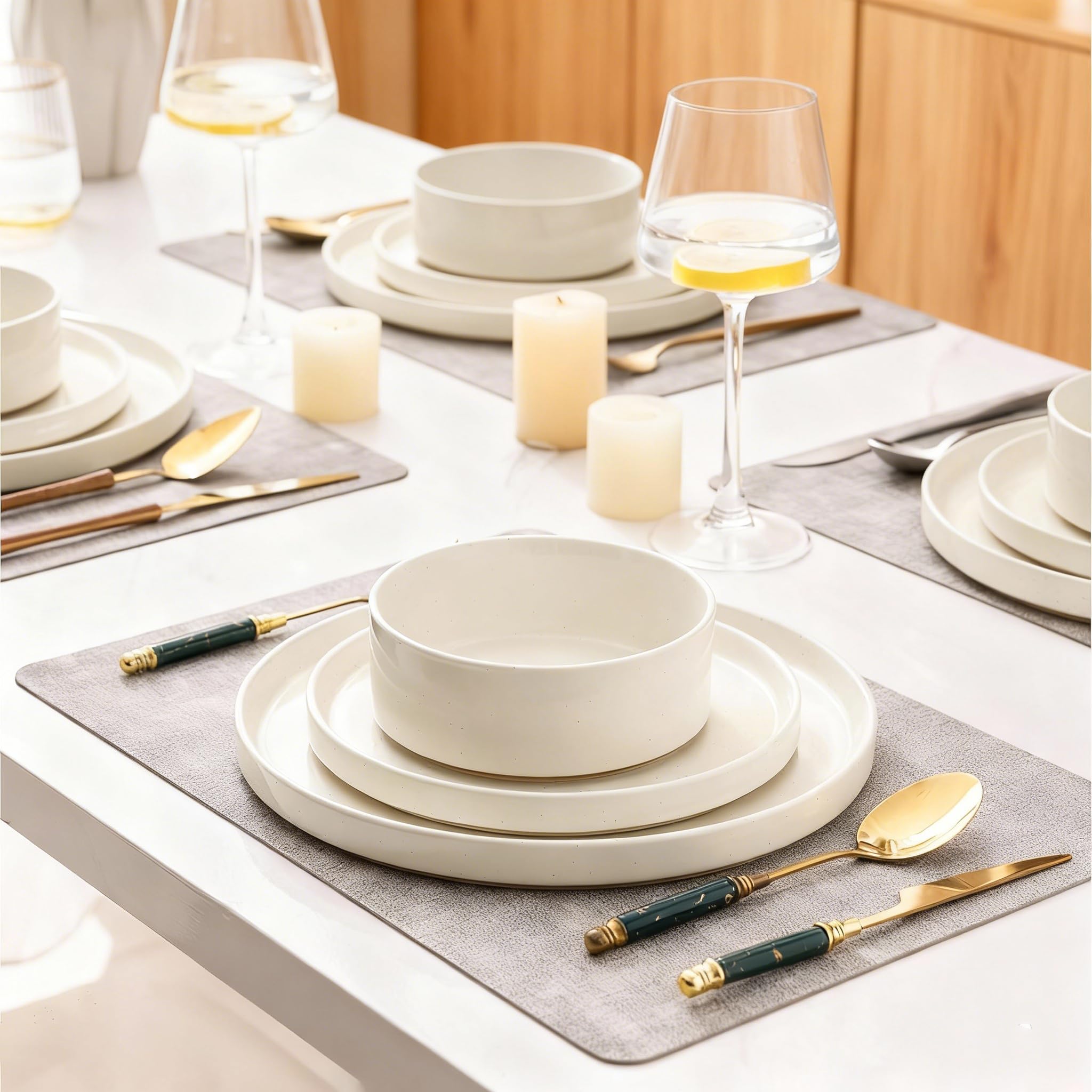 AmorArc set is microwave and dishwasher safe for easy cleaning