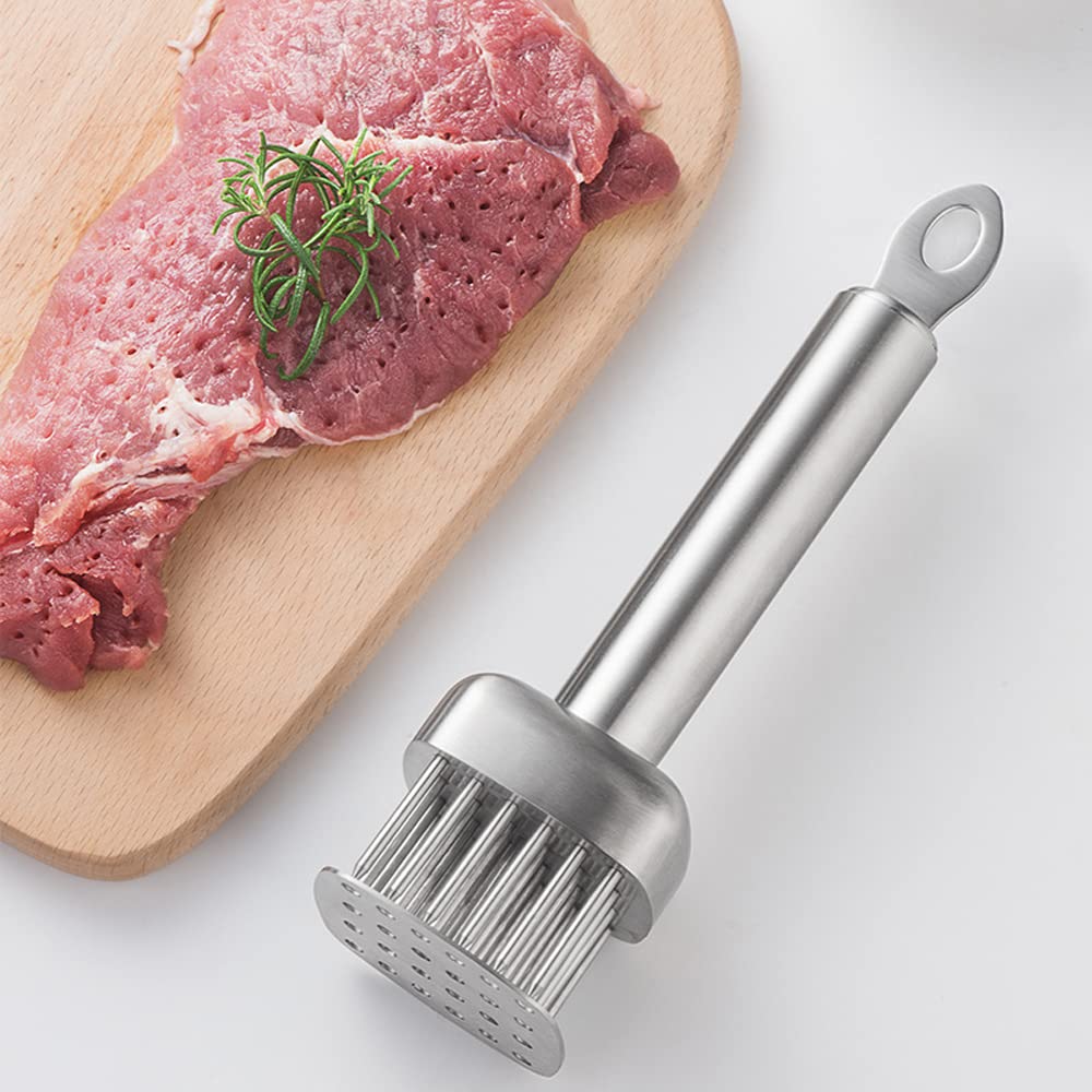 AMPSEVEN tenderizer cleaning with brush after use.