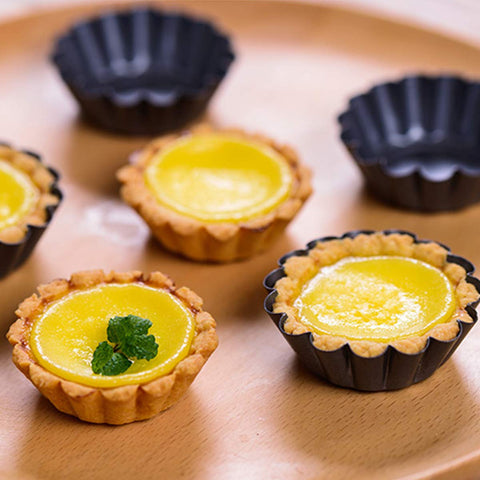 Amytalk mini dessert molds ideal for tarts, cakes, cookies and more.