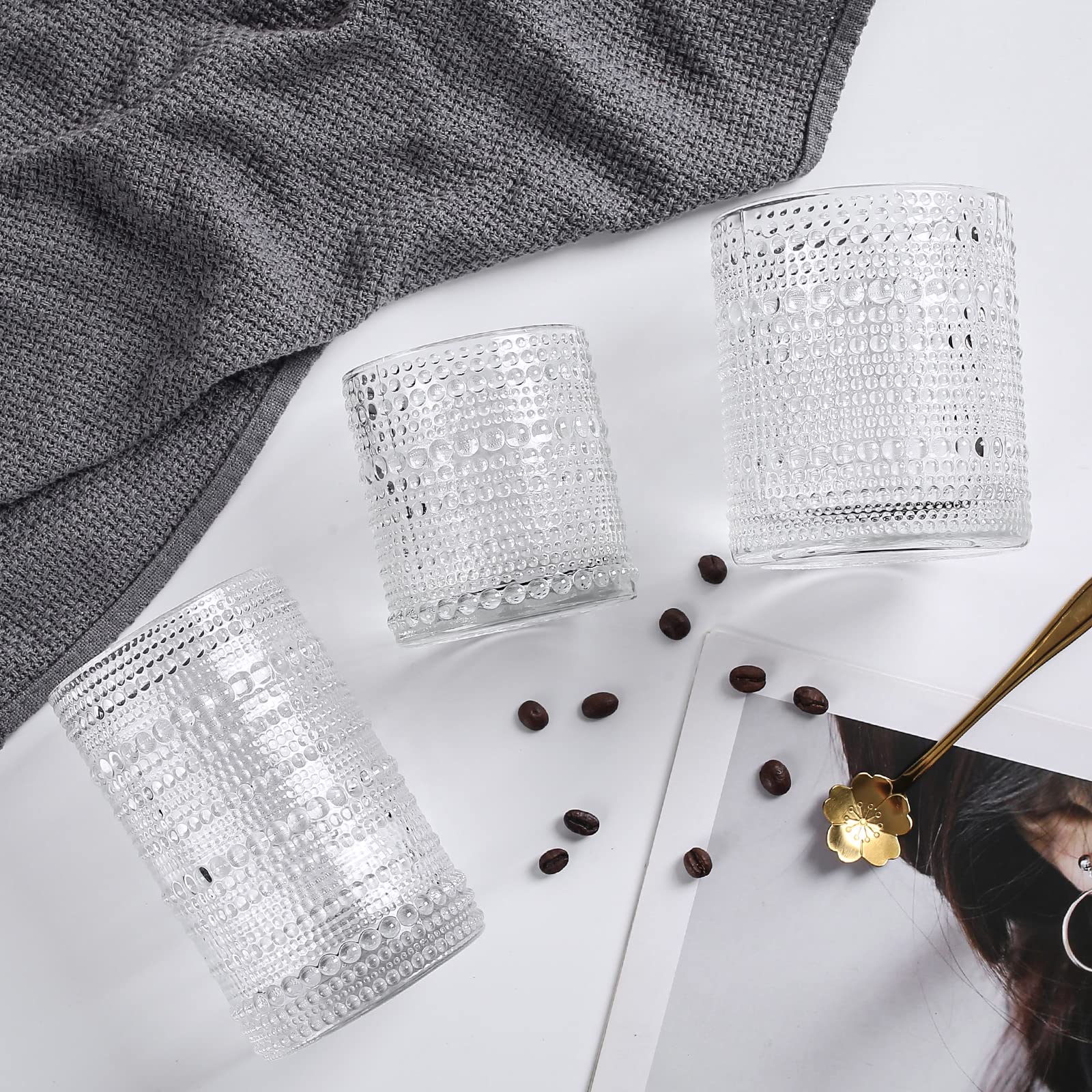 Amzcku gift-ready retro glasses ideal for celebrations and entertaining.