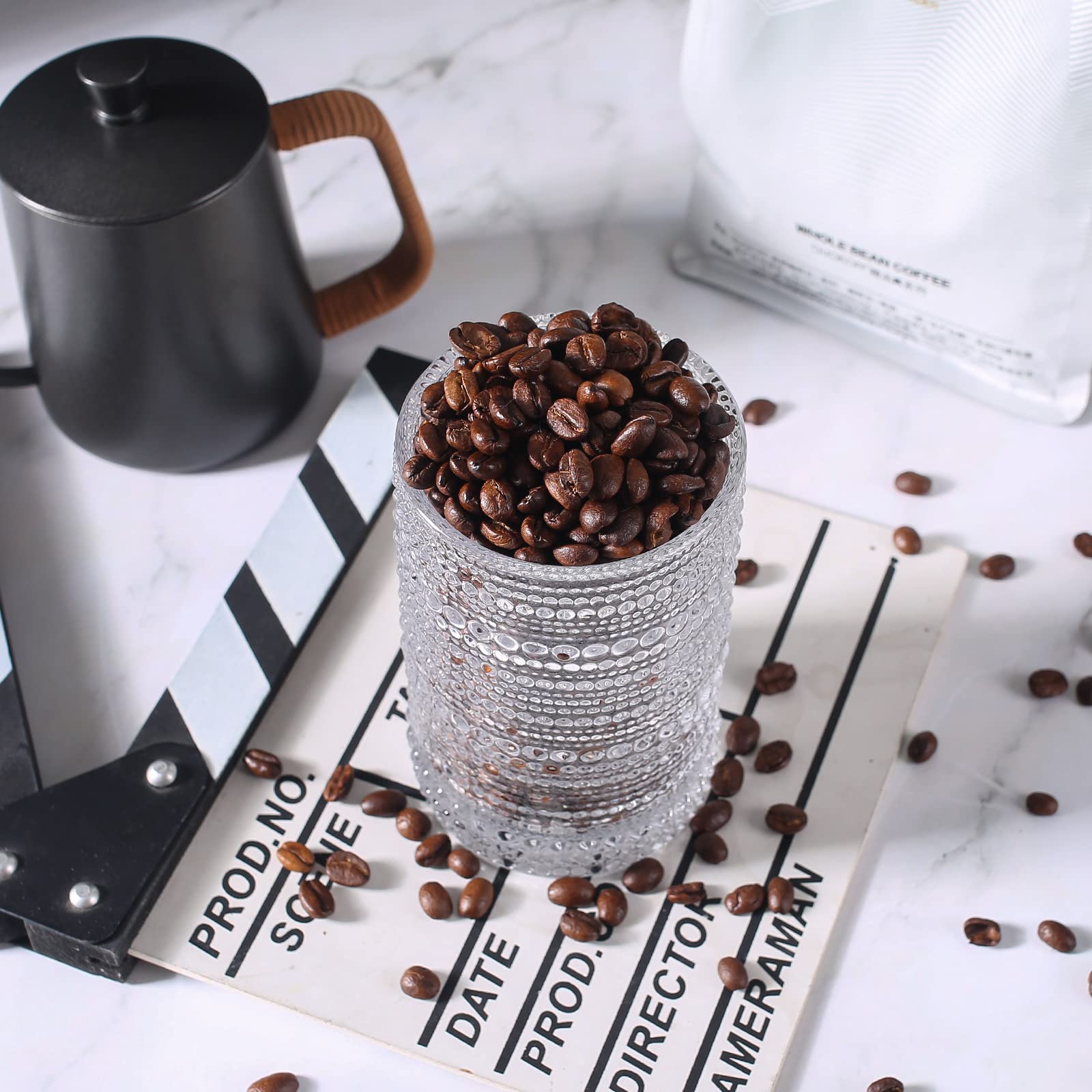 Amzcku multi-use glasses suitable for water, juice, cocktails, and more.