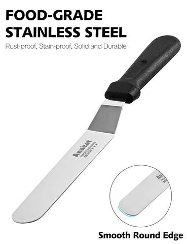 Anaeat four-angled spatula set ready for cake decorating tasks.