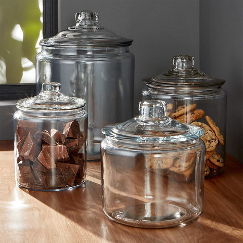 Anchor Hocking Heritage Hill clear glass jar highlighting contents at a glance