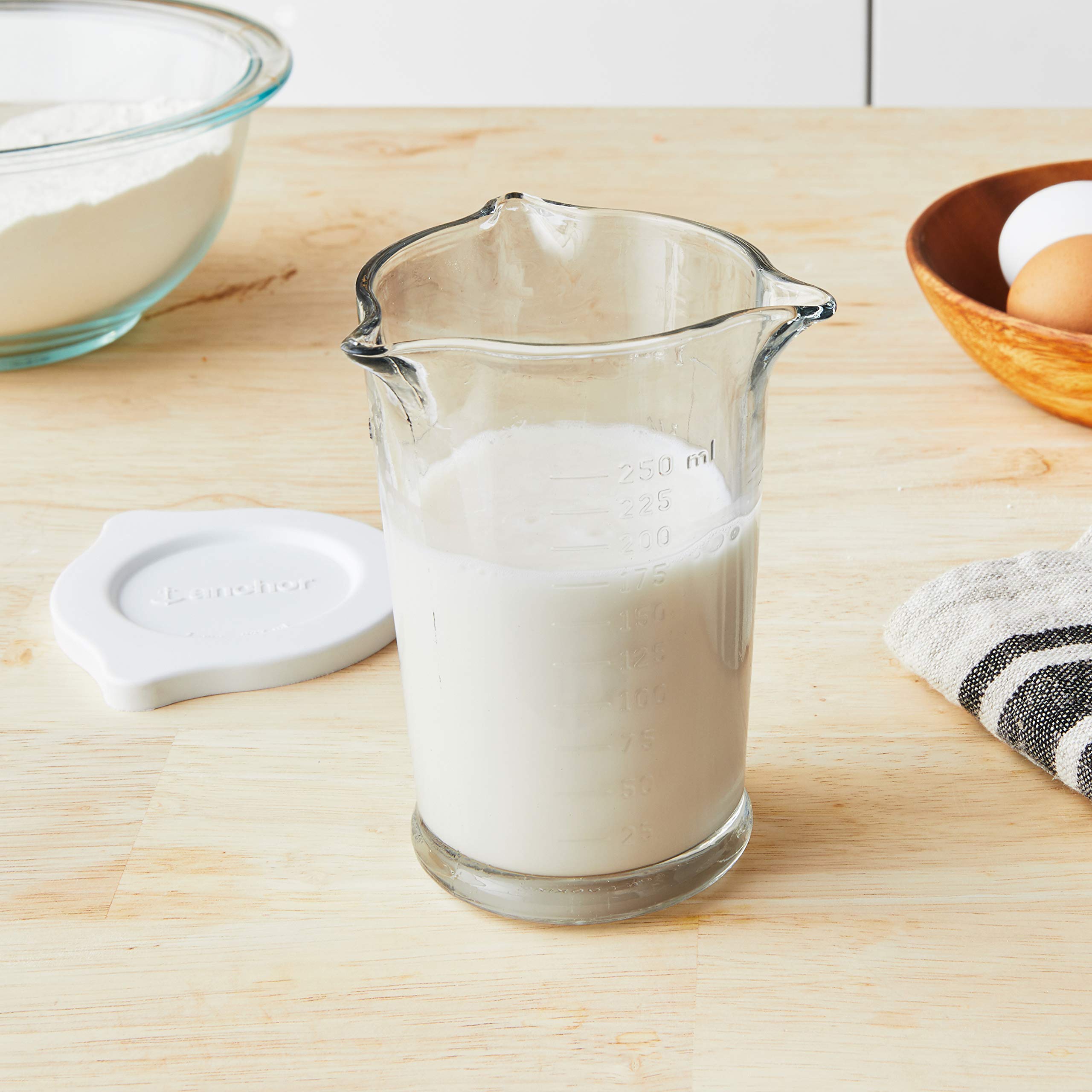 Anchor Hocking 8-ounce measuring cup with raised increments for clear readability