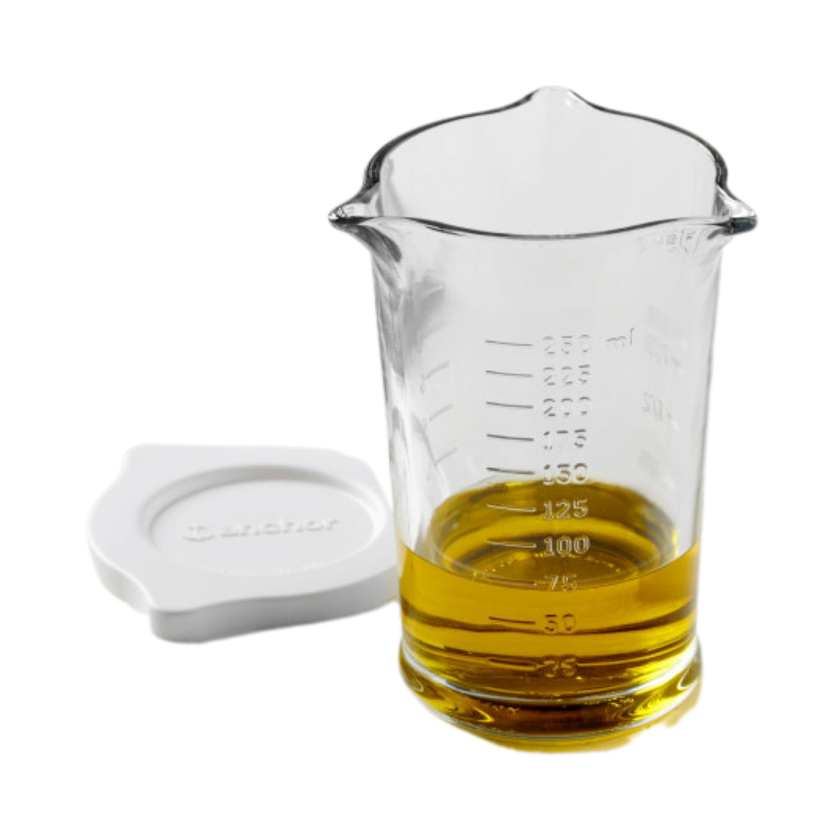 Anchor Hocking triple pour measuring cup with three spouts for spill-free pouring