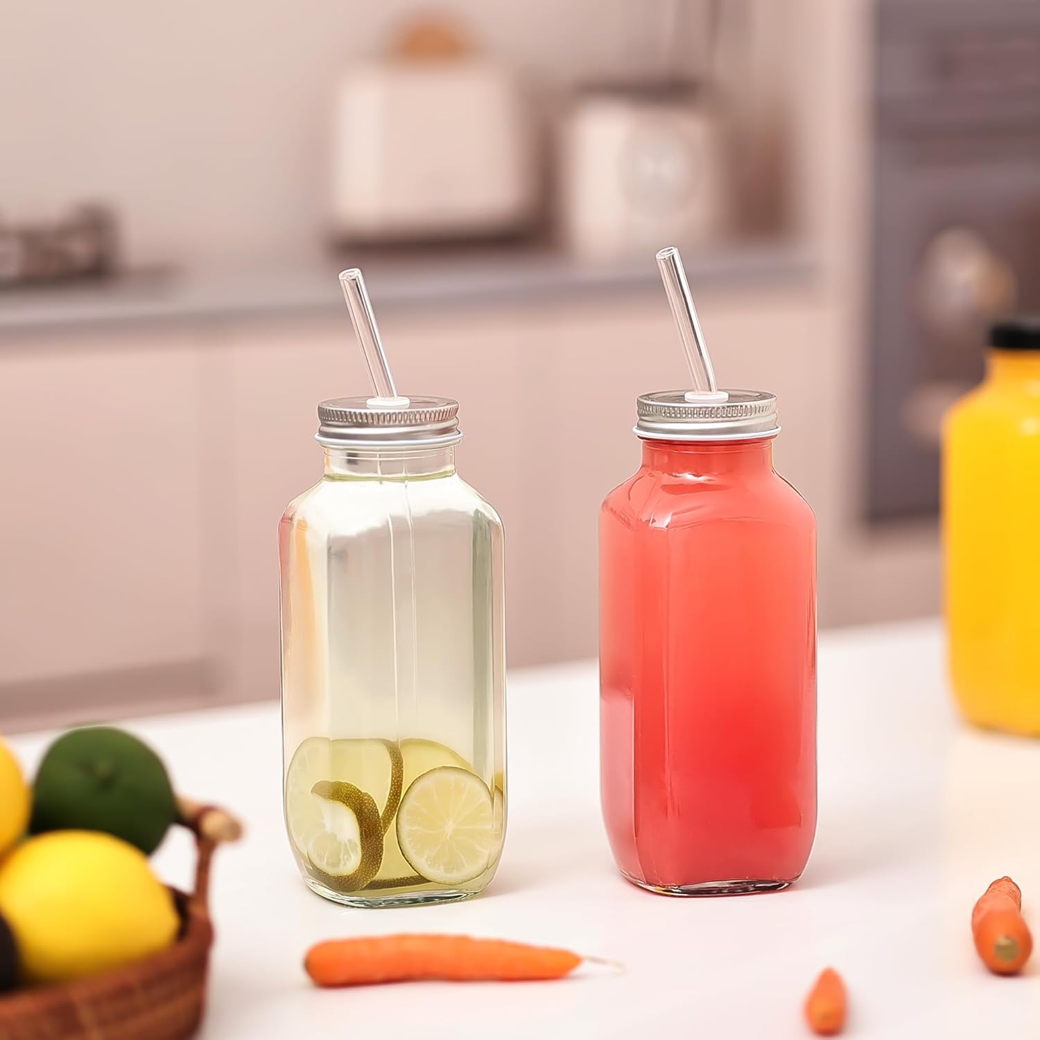 Close-up of Andemi airtight lid for leakproof bottle safety.