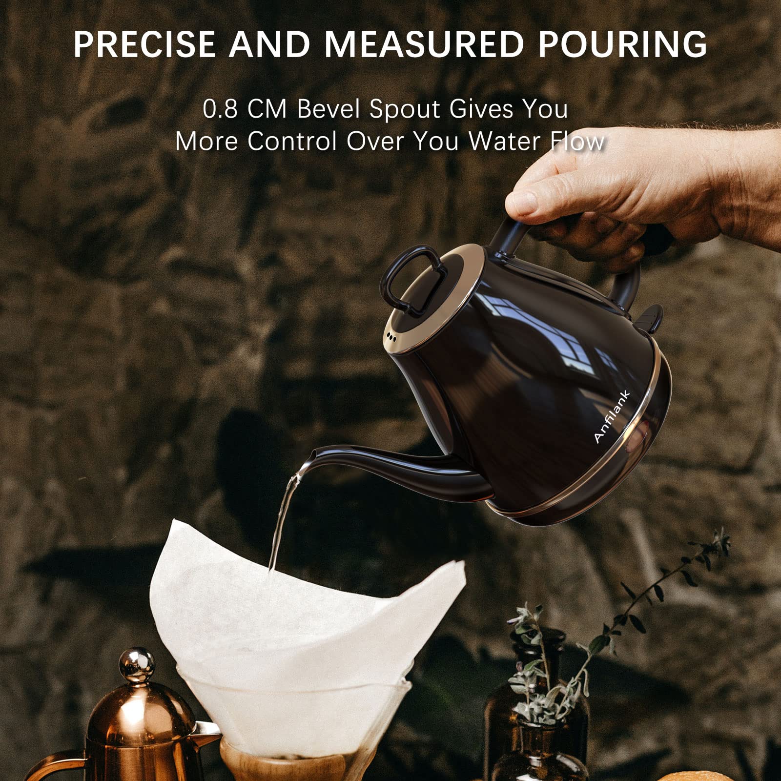 Anfilank kettle handle showing comfortable grip for extended pours.