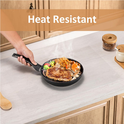 Angadona easy-clean silicone mat is dishwasher-safe and simple to wipe clean.