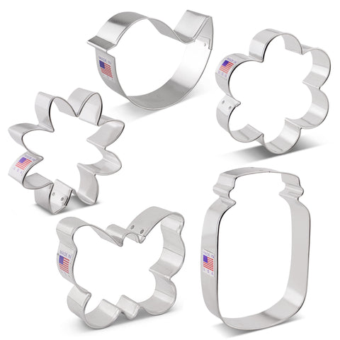 Ann Clark Flower Garden daisy cutter for cheerful daisy treats