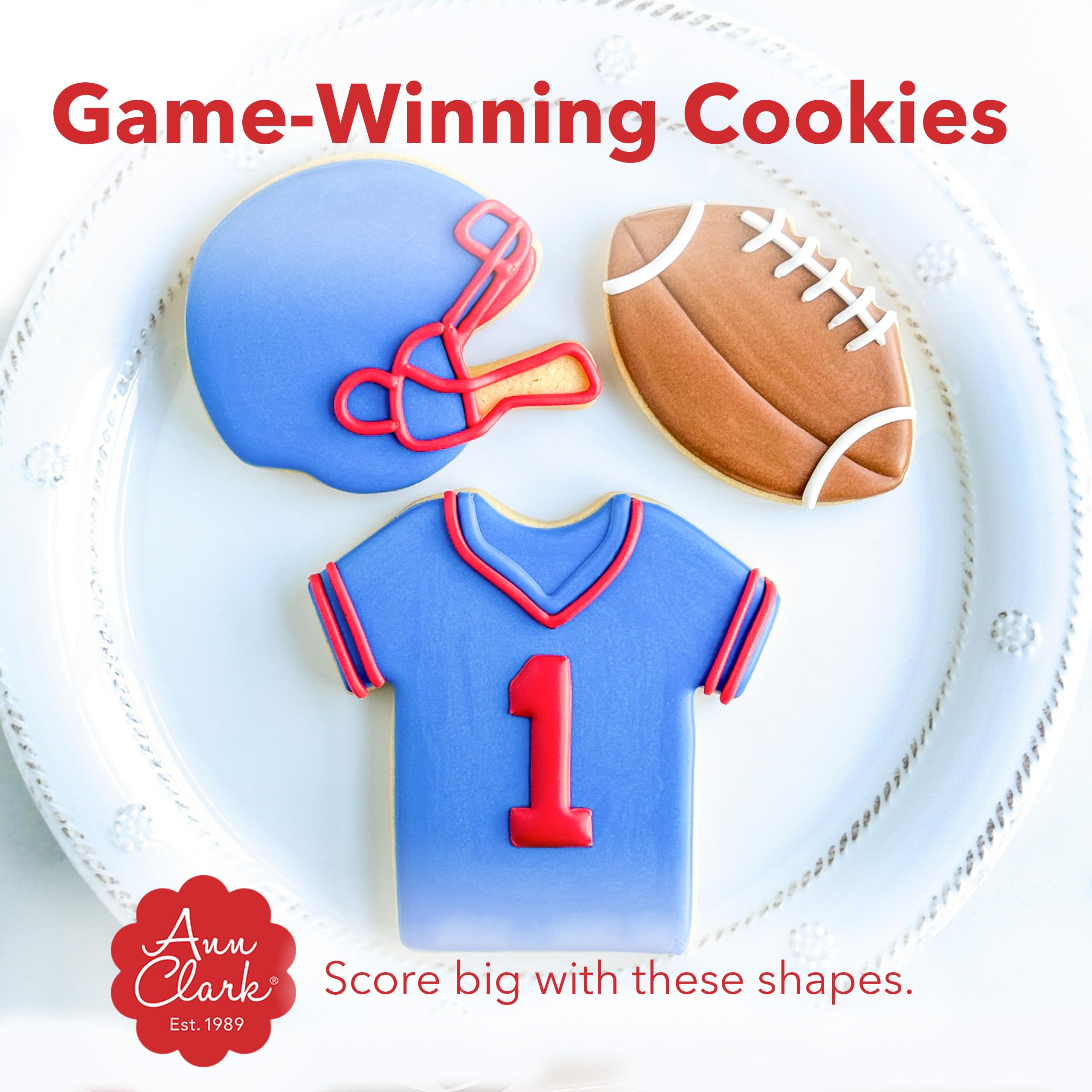 Ann Clark large tee-shirt jersey cutter for team cookies