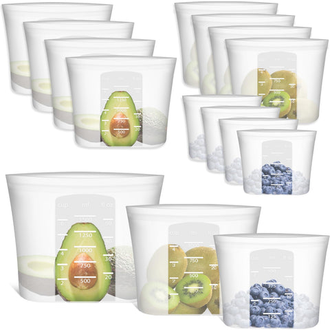 Annaklin silicone bag in open-close action demonstrates easy zip-lock use for daily snacks.