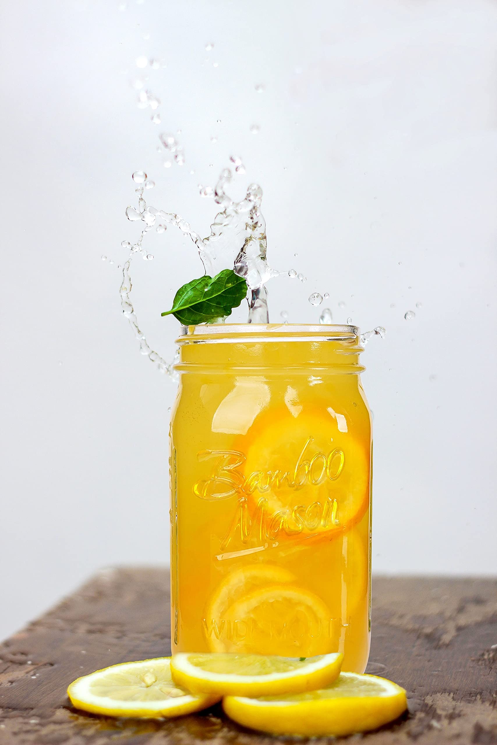 ANOTION 32oz capacity supports large beverages and batch servings