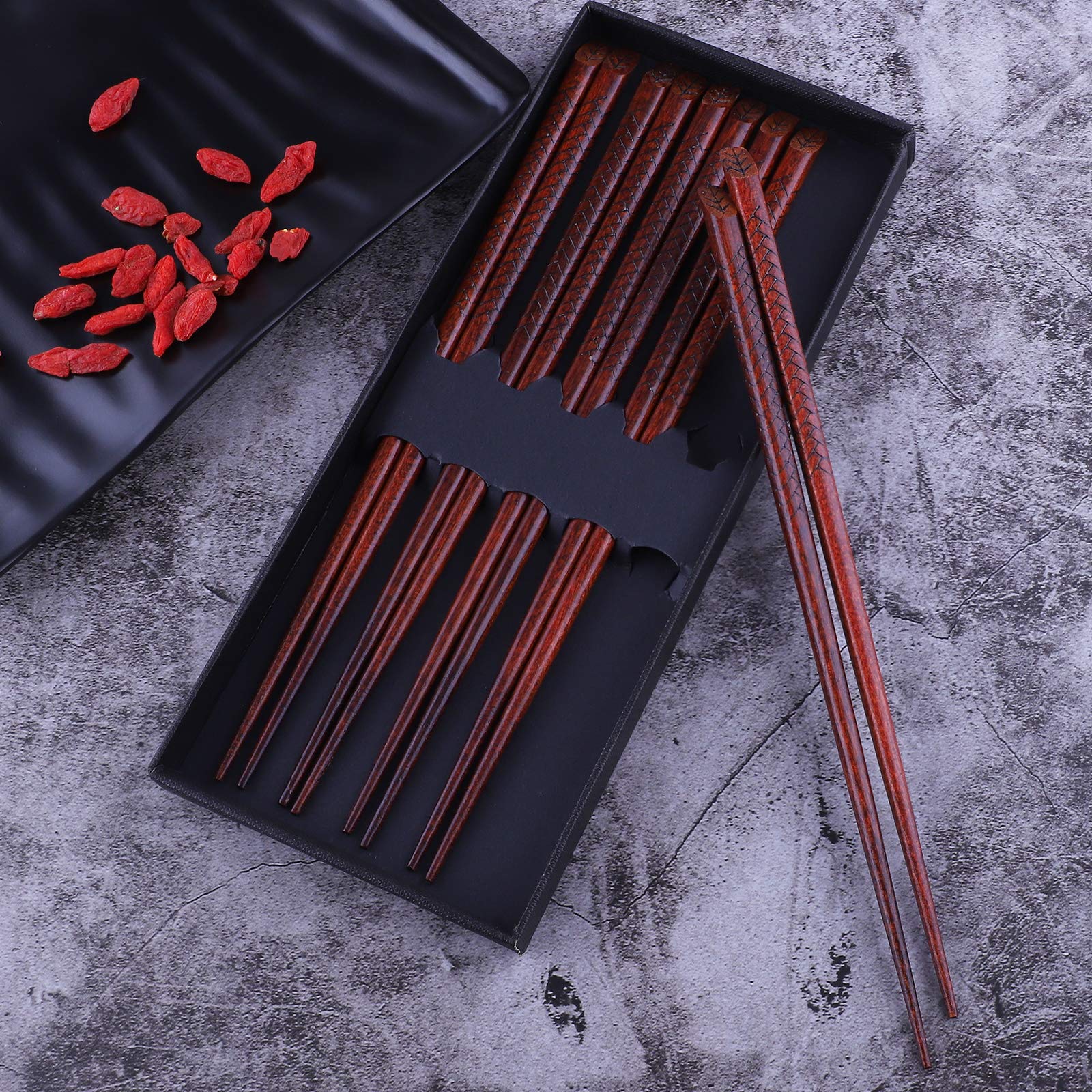 Antner 9-inch chopsticks provide versatile handling at home.