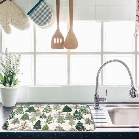 AnyDesign super absorbent drying mat made of polyester and flannel protects counters.