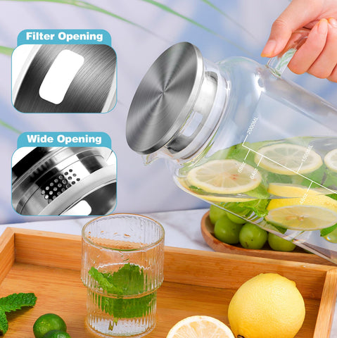 Aofmee 68oz glass pitcher ergonomic handle provides a comfortable grip during pours.